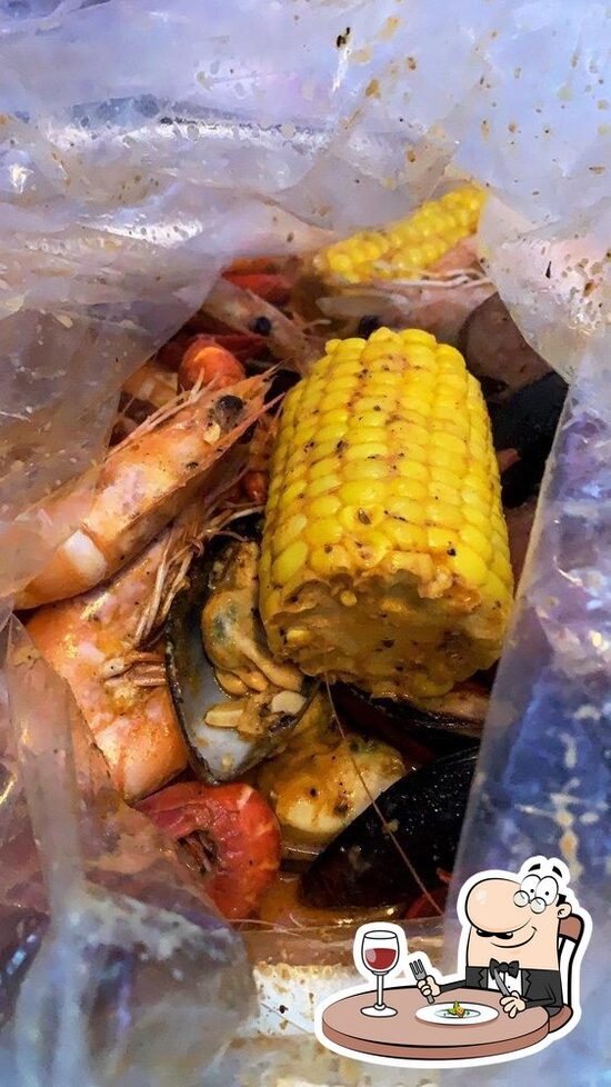 Boil Bay Cajun Seafood and Bar in Virginia Beach - Restaurant menu and ...