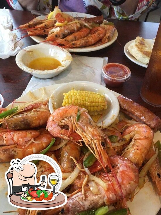 Pirate's Pizza and Wings in Dauphin Island Restaurant menu and reviews