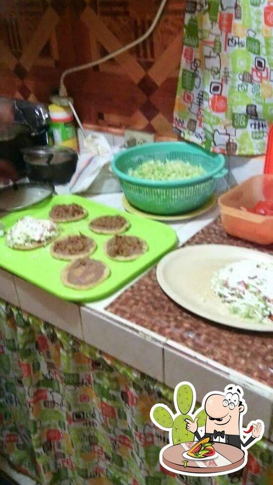 Las Enchiladas del Valle restaurant, La Paz Restaurant reviews