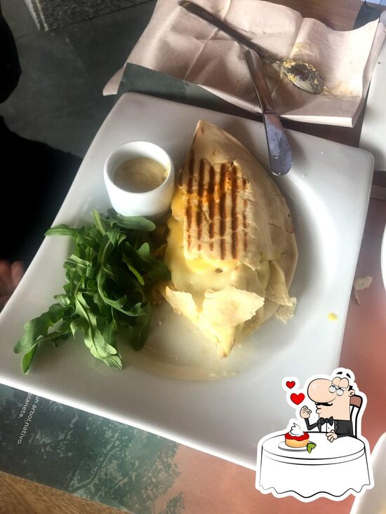 Crepes & Waffles Centro Comercial Gran Estación (Alfiles) restaurant