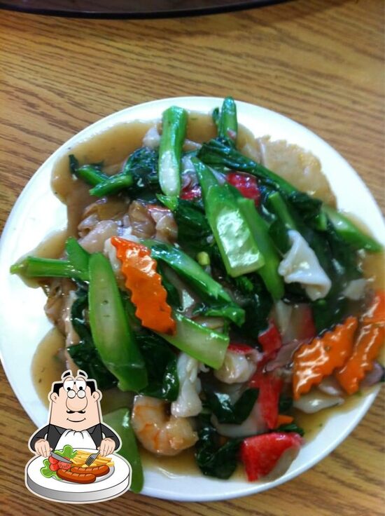 Phnom Penh Restaurant in Lowell Restaurant menu and reviews