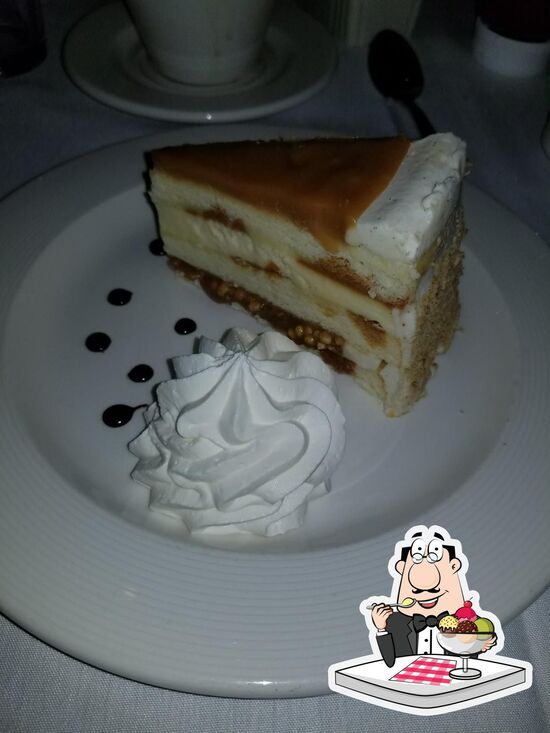 Lake Naomi Clubhouse, 135 Miller Dr in Pocono Pines Restaurant reviews
