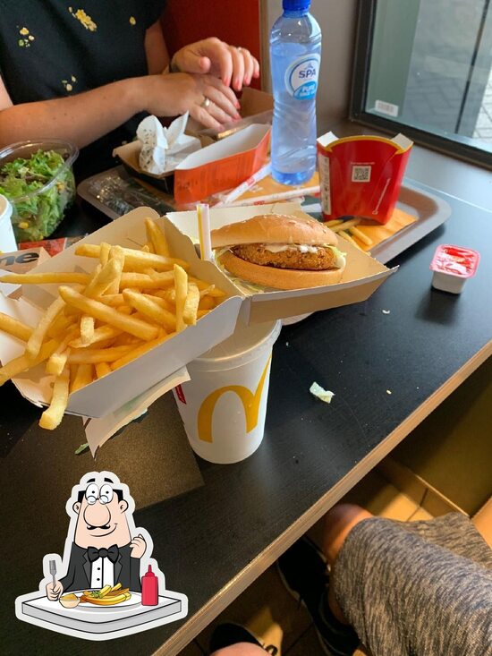 Menu at McDonald's HazeldonkOost, Breda, Hazeldonk 103