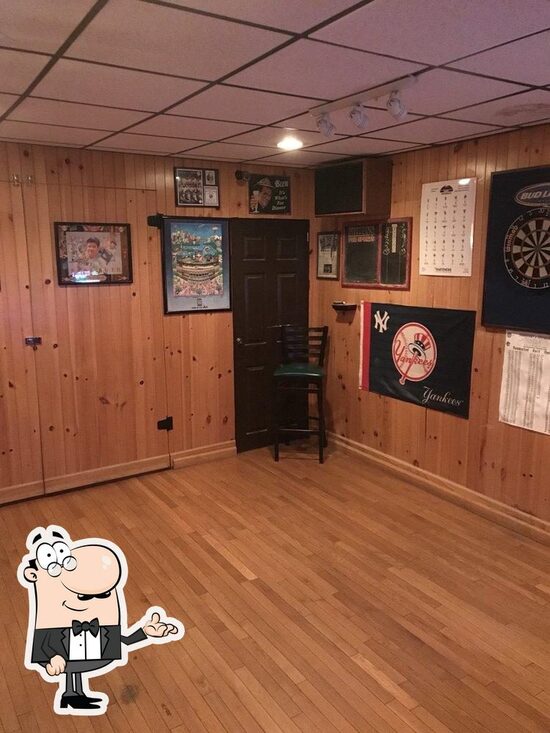 A Pint of Plain Neighborhood Tap House in Locust Valley Restaurant reviews