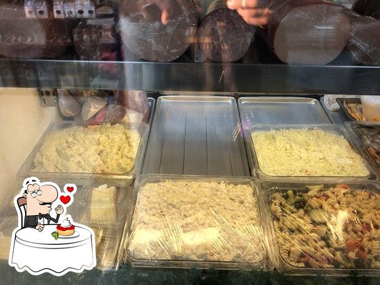 Mom's Deli in St. Louis - Restaurant menu and reviews