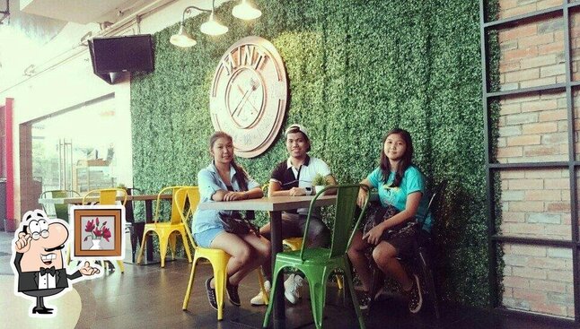 MINT pub & bar, Dagupan - Restaurant reviews