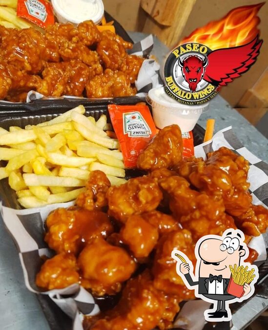 Menu at Paseo Buffalo Wings restaurant, Nuevo Laredo