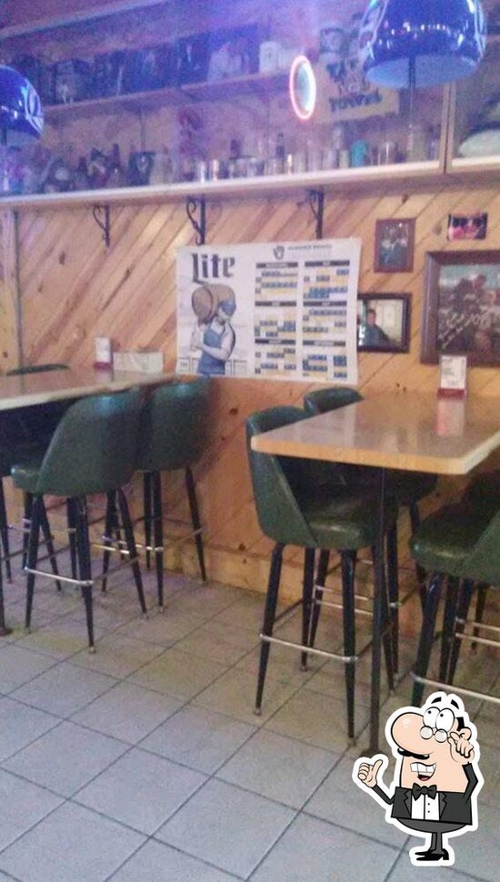 Menu at Olde Chicago Bar, Pardeeville