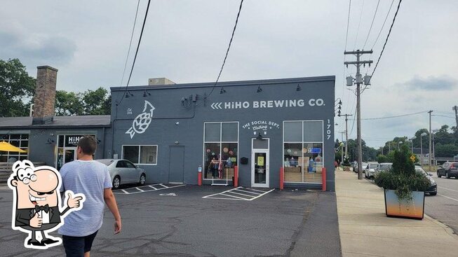 HiHO Brewing Co. in Cuyahoga Falls - Restaurant menu and reviews