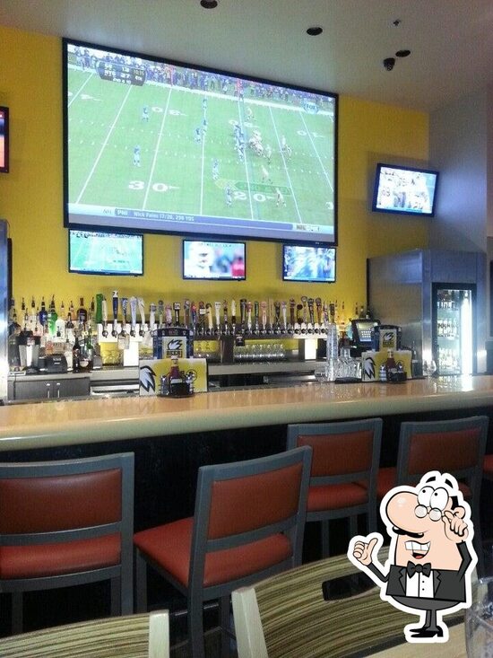 Buffalo Wild Wings, DeKalb - Restaurant menu, prices and reviews