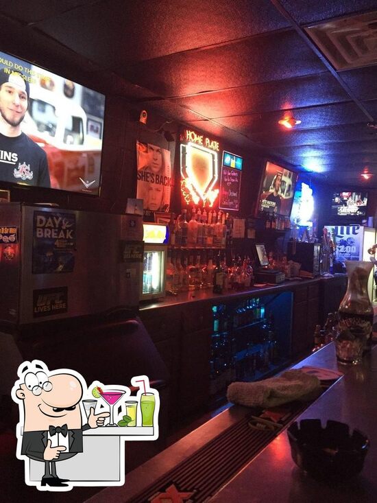 Menu at The Home Plate pub & bar, Fort Worth