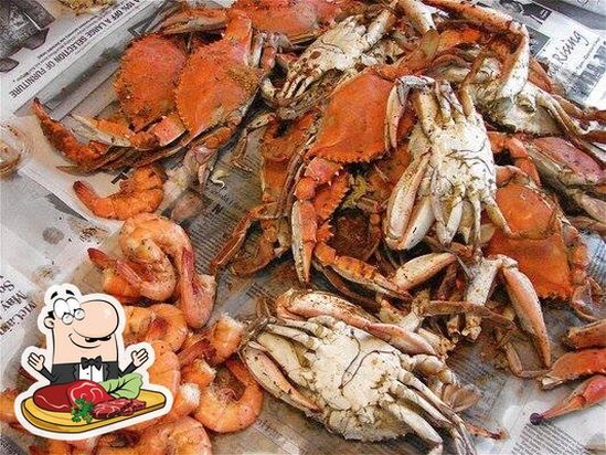 Moes Crabs Seafood Carryout