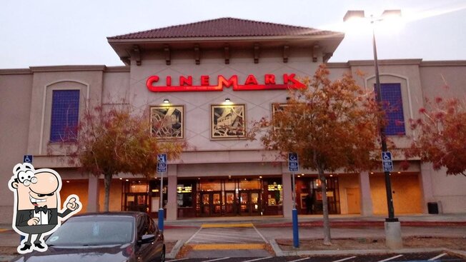 Menu at Cinemark Antelope Valley Mall, Palmdale