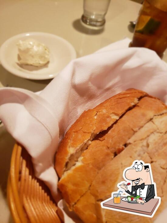 Fratello's Italian Restaurant in Avon Lake Restaurant menu and reviews