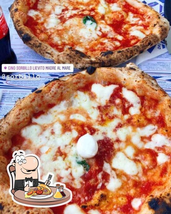 Gino e Toto Sorbillo pizzeria, Naples, Via dei Tribunali - Restaurant  reviews