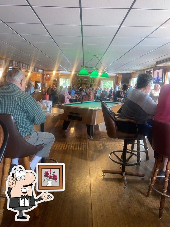 Cozy Inn in Brimley Restaurant reviews