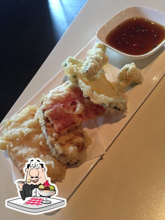 Sushi Nami Royale (Bayer's Lake), 201 Chain Lake Dr in Halifax