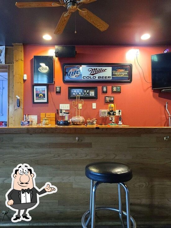 Menu at U Of R Bar & Grill, Runnells