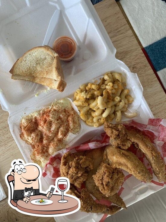 Hawk's Fish & BBQ in Richmond Restaurant menu and reviews