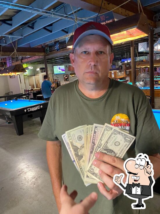 VIP Billiards Sports Bar in Hot Springs Restaurant menu and reviews