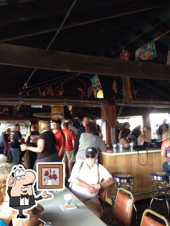 Menu at Macungie Vets Dining and Entertainment pub & bar, Macungie