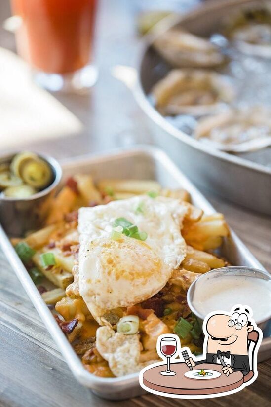Shuckin' Shack Oyster Bar, 4414 SW College Rd 600 in Ocala