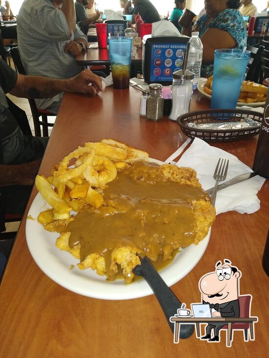 Sherry's Texan Seafood Restaurant, 2543 Goliad Rd in San Antonio