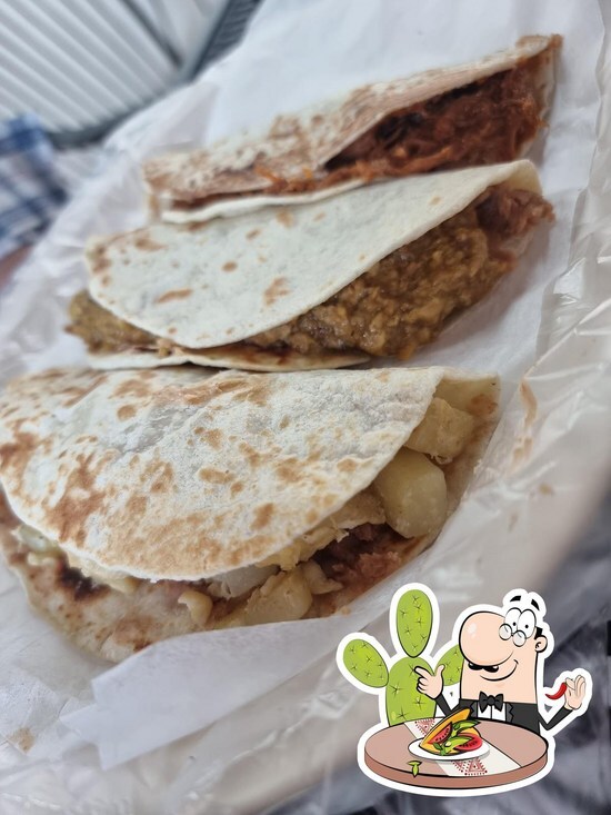 Menu at Tortillas De Harina Hnos. Mendoza restaurant, Nuevo Laredo