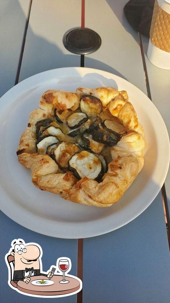 Turner Street Market in Beaufort Restaurant menu and reviews