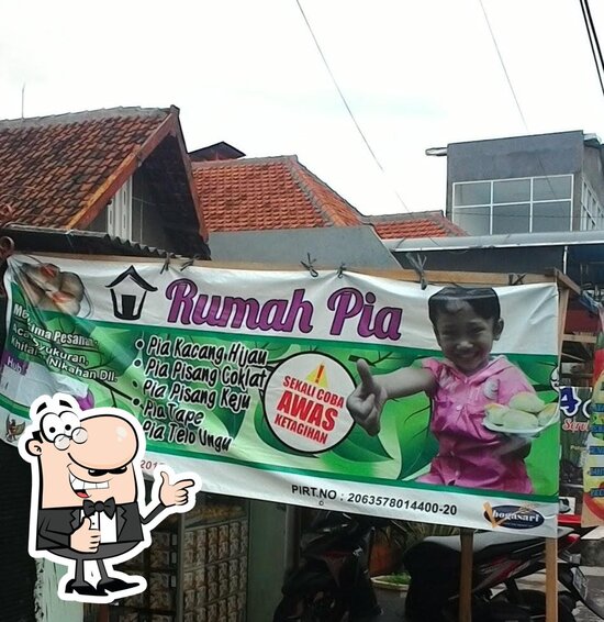 Menu At Rumah Pia Surabaya