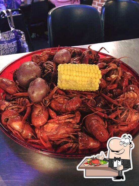 The Fish House, Keystone Plaza Shopping Center, 8823 US165 6 in