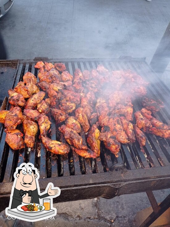 Alitas y costillas al carbón 