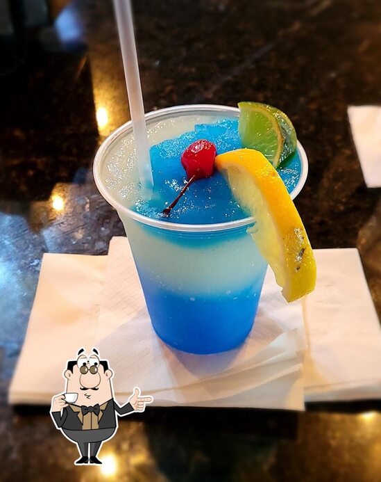 Woodward Ave. Bar & Grille in Highland Park Restaurant menu and reviews