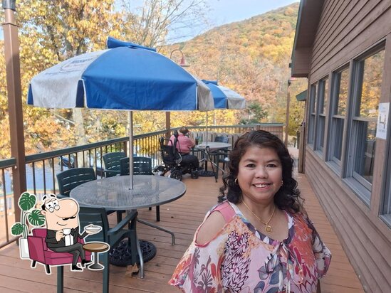 Lake Raystown Resort Marina, Chipmunk Crossing in США - Restaurant menu