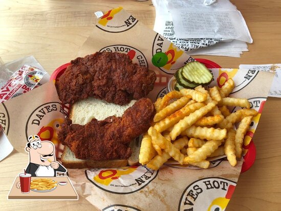 when is dave%ca%bcs hot chicken opening in salem oregon