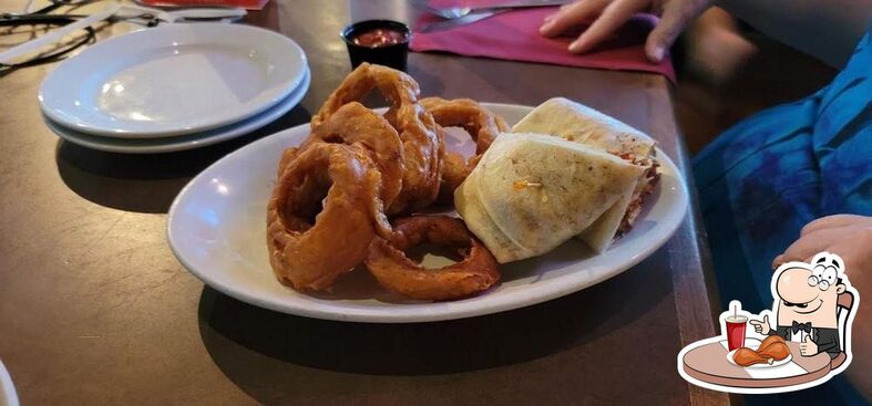 Howler's Restaurant & Sports Bar in Chandler - Restaurant menu and reviews