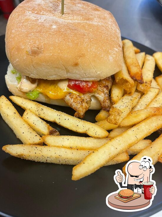 Broken Plate Kitchen in Corolla Restaurant menu and reviews