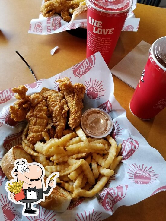 Raising Cane's Chicken Fingers in Naperville Restaurant menu and reviews