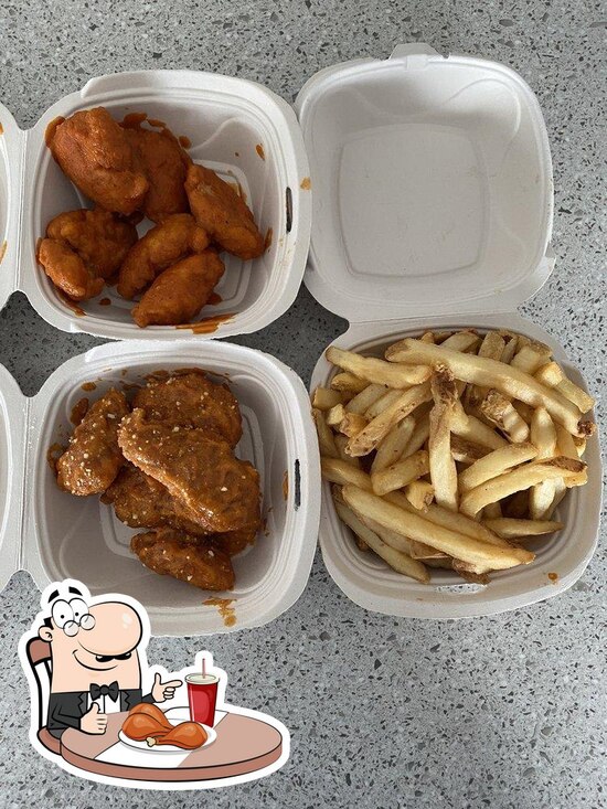 Detroit Wing Company, 2004 E Beltline Ave NE in Grand Rapids