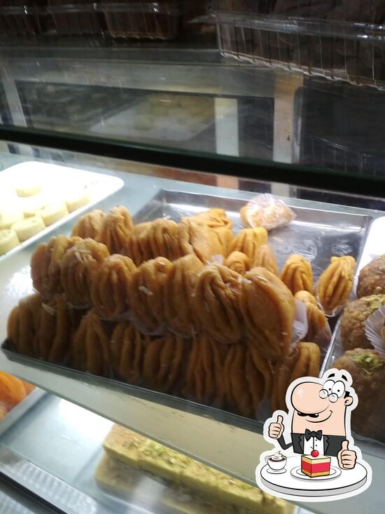 Jaya Kerala Bakers, Kochi, 28C4+G8W Restaurant menu and reviews
