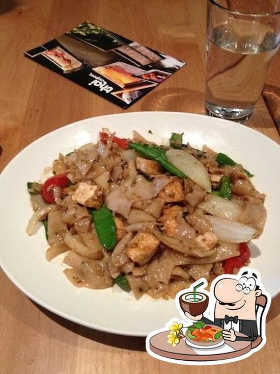 Thai Canteen Davis in Davis Restaurant menu and reviews