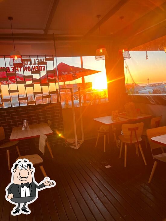 KFC Big Bay restaurant, Cape Town - Restaurant reviews