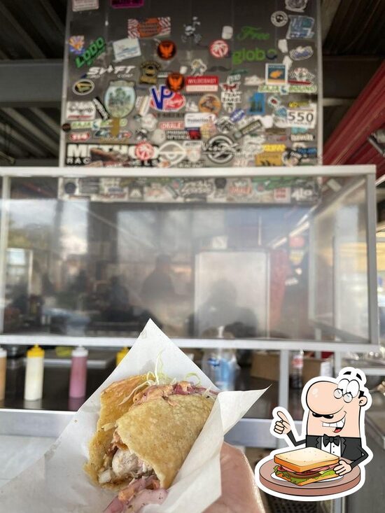 Carta del restaurante Taquería el Trailero, Ensenada, Carretera