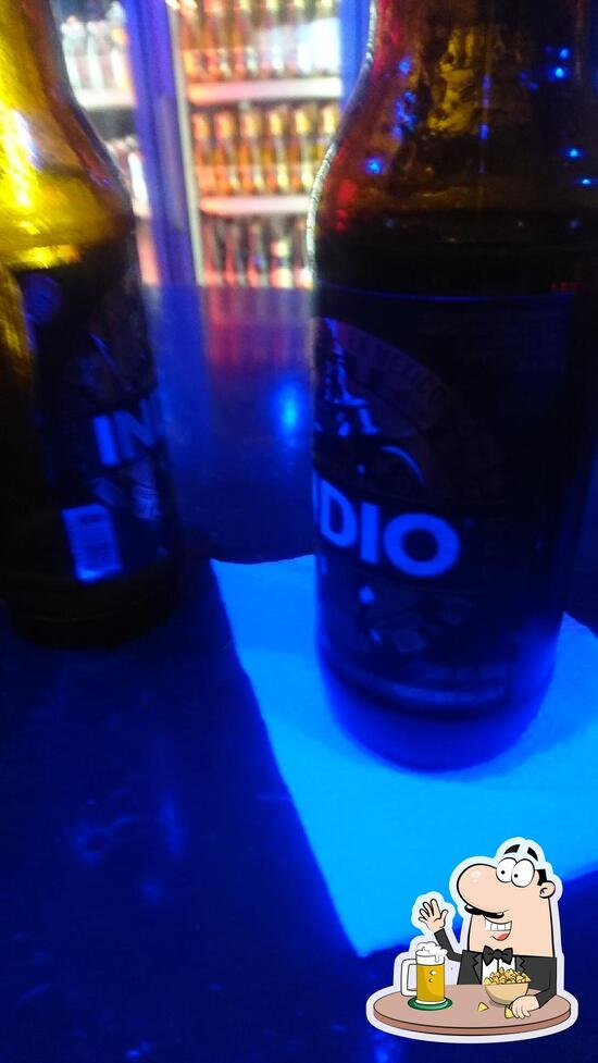 Menu at Sports Bar El 82, Tijuana