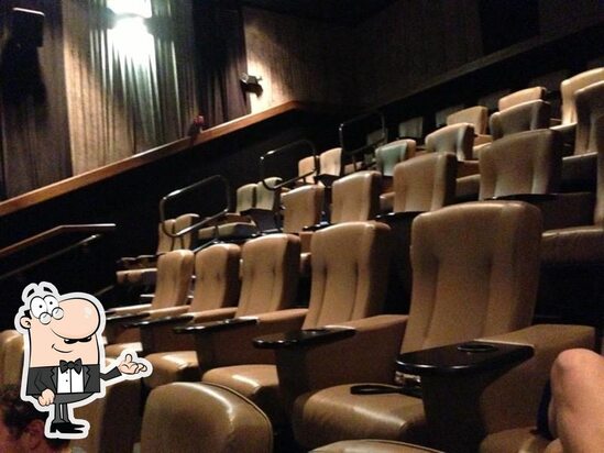 CMX Cinemas Plaza Café 12 in Orlando - Restaurant reviews