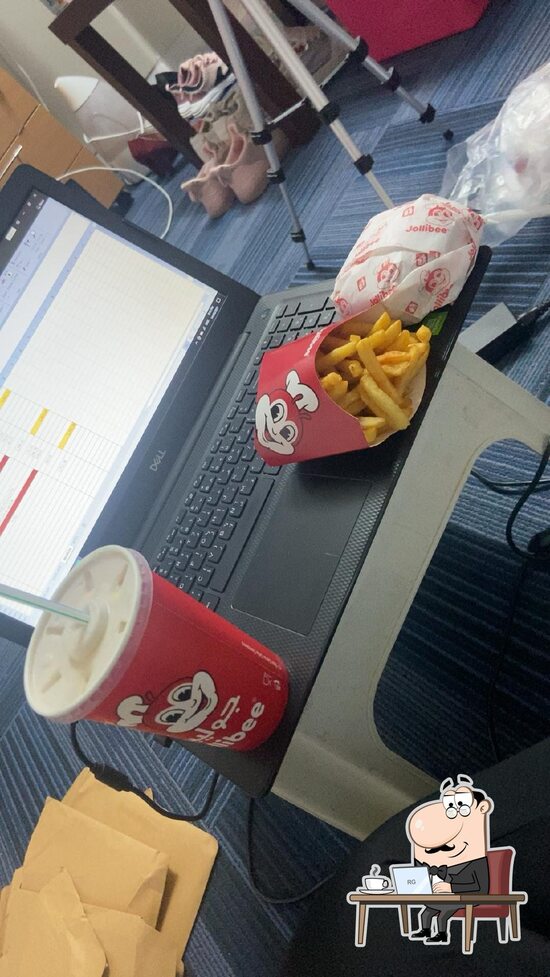Jollibee Al Wahda Mall, Abu Dabi - Menú del restaurante, precios y reseñas