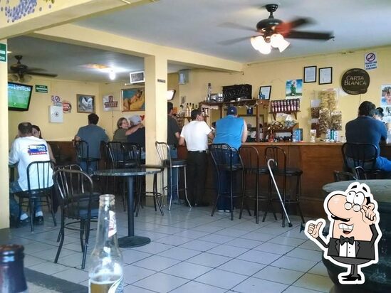 Bar La Parrita, Chihuahua, Calle Méndez 28 - Restaurant reviews