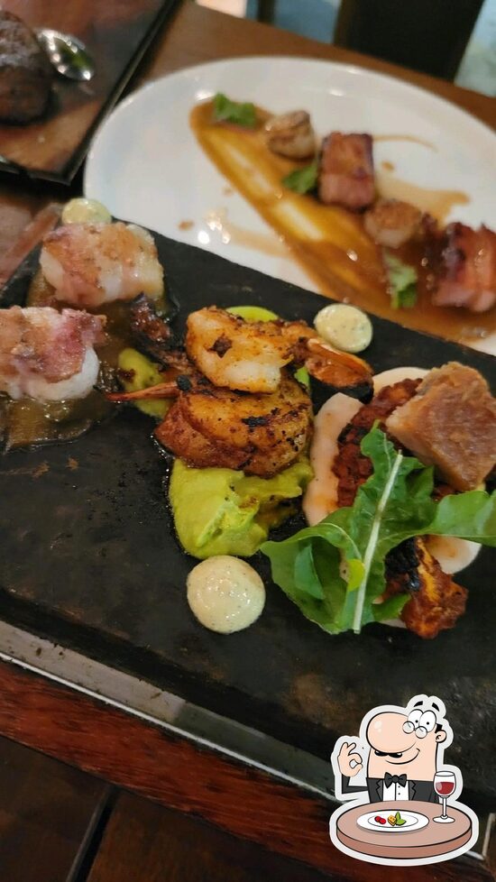 Menu at Plank Gourmet Grill & Patio Bar, Playa del Carmen, Primera