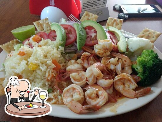 Menu at Mariscos magallon restaurant, Ocotlán