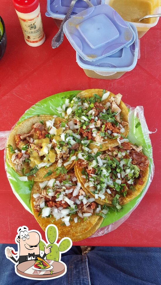 Menu at Tacos de cabeza de res y tripa "El Chilango 2" restaurant, Merida